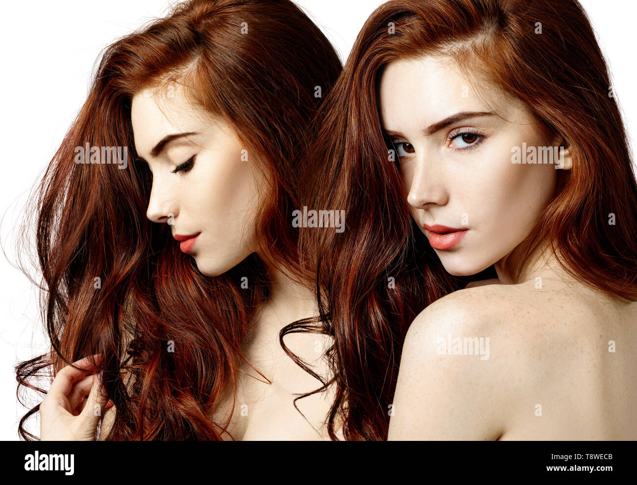 Collage de femme rousse sensuelle avec de beaux cheveux. Banque D'Images