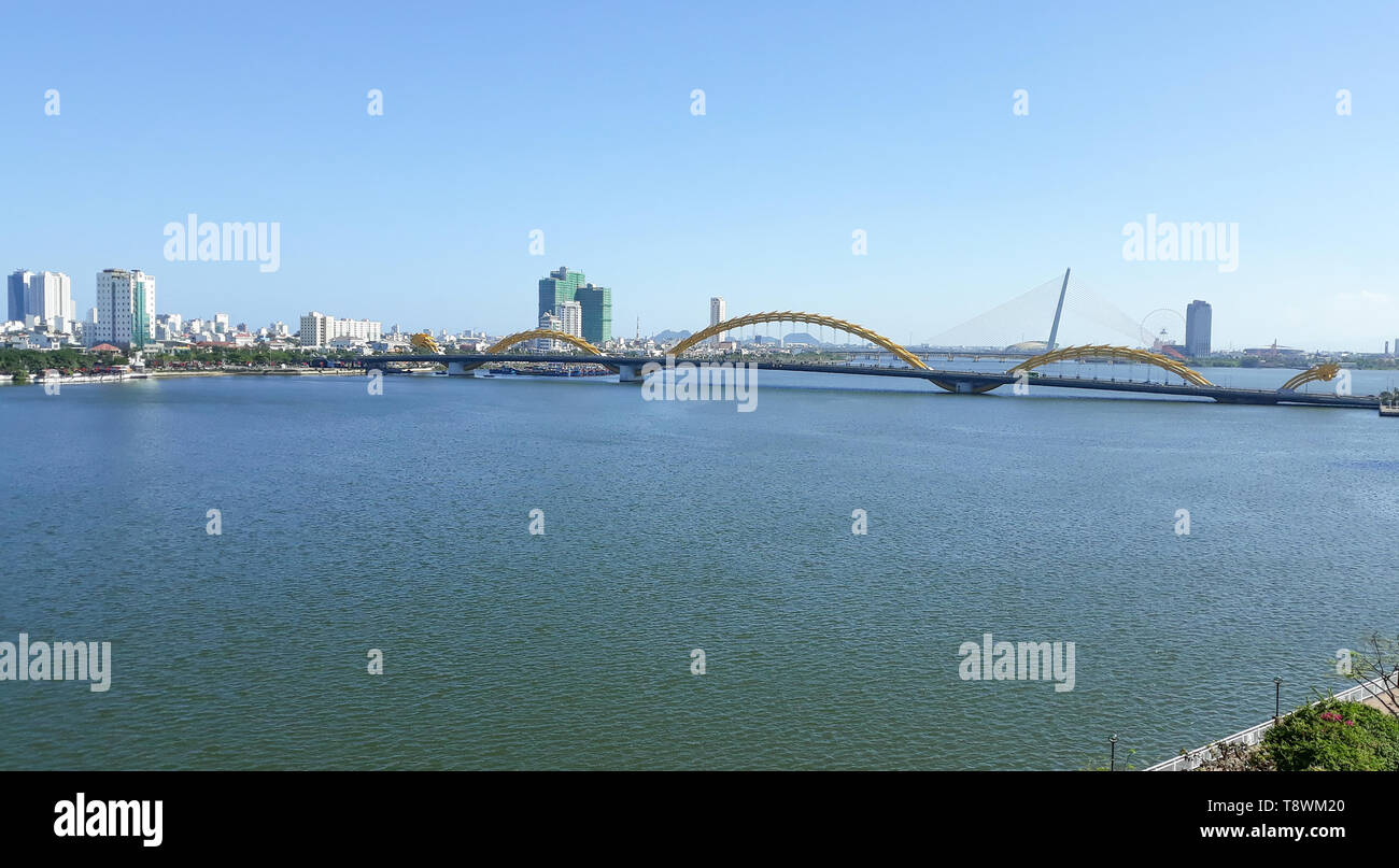 Vue sur le fleuve Han à Da nang, Vietnam. Banque D'Images