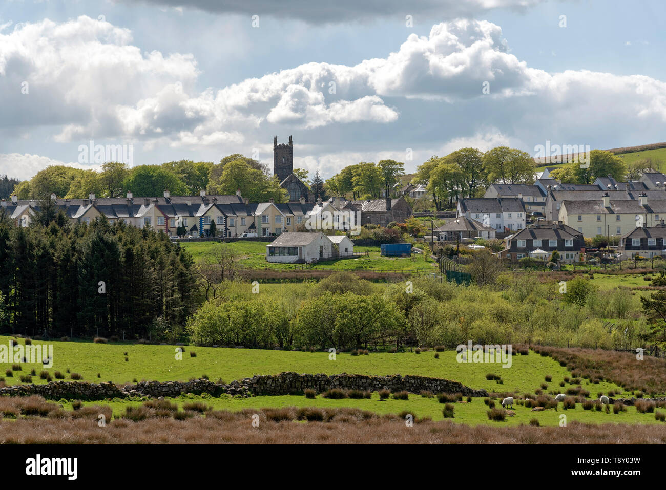 Princetown, Devon, Angleterre, Royaume-Uni. Mai 2019. Le village de Princetown dans le Parc National de Dartmoor. Banque D'Images