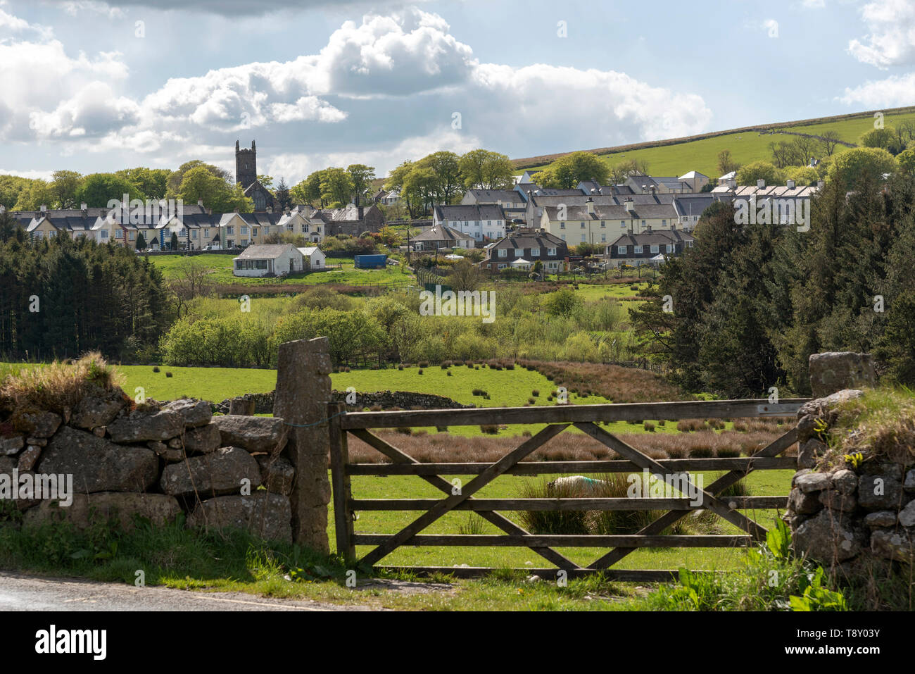 Princetown, Devon, Angleterre, Royaume-Uni. Mai 2019. Le village de Princetown dans le Parc National de Dartmoor. Banque D'Images