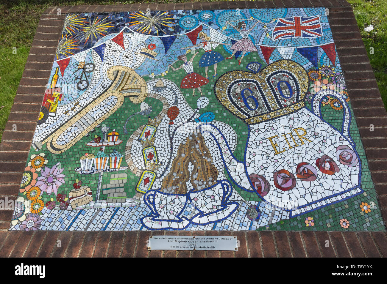 L'Angleterre, dans le Hampshire, Rowlands Castle, 2012 mosaïque du Jubilé de diamant Banque D'Images