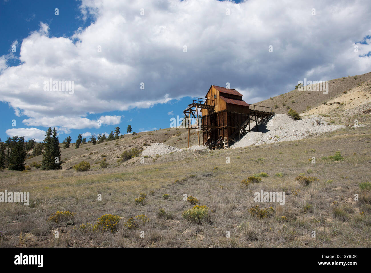 L'argile historique Mine, qui extrait l'argile bentonite utilisés en 1939-45 de munitions et d'autres produits, Creede (Colorado). Photographie numérique Banque D'Images