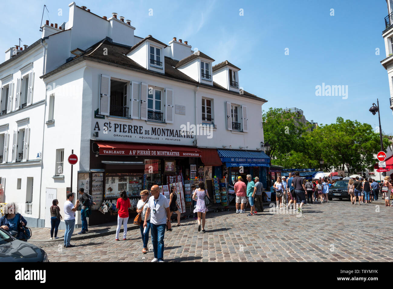 Saint-pierre de Montmartre magasin de souvenirs sur la Rue du Mont-Cenis à Montmartre, Paris, France Banque D'Images