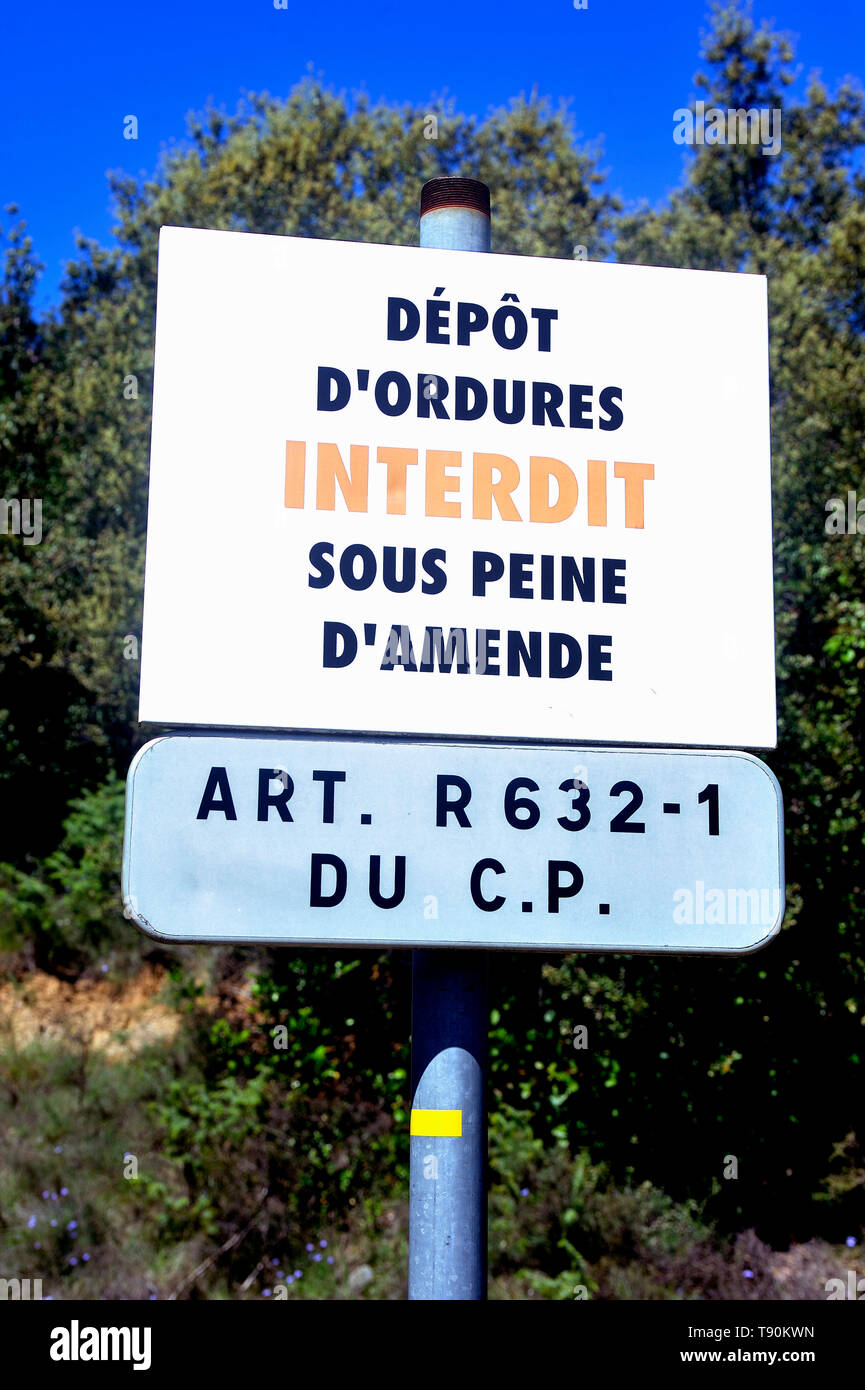 Garbage prohibition Banque de photographies et d’images à haute ...