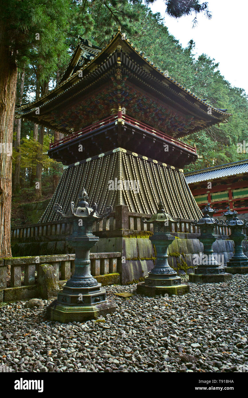 Sanctuaire Shinto dans Nikko Futarasan, Japon Banque D'Images