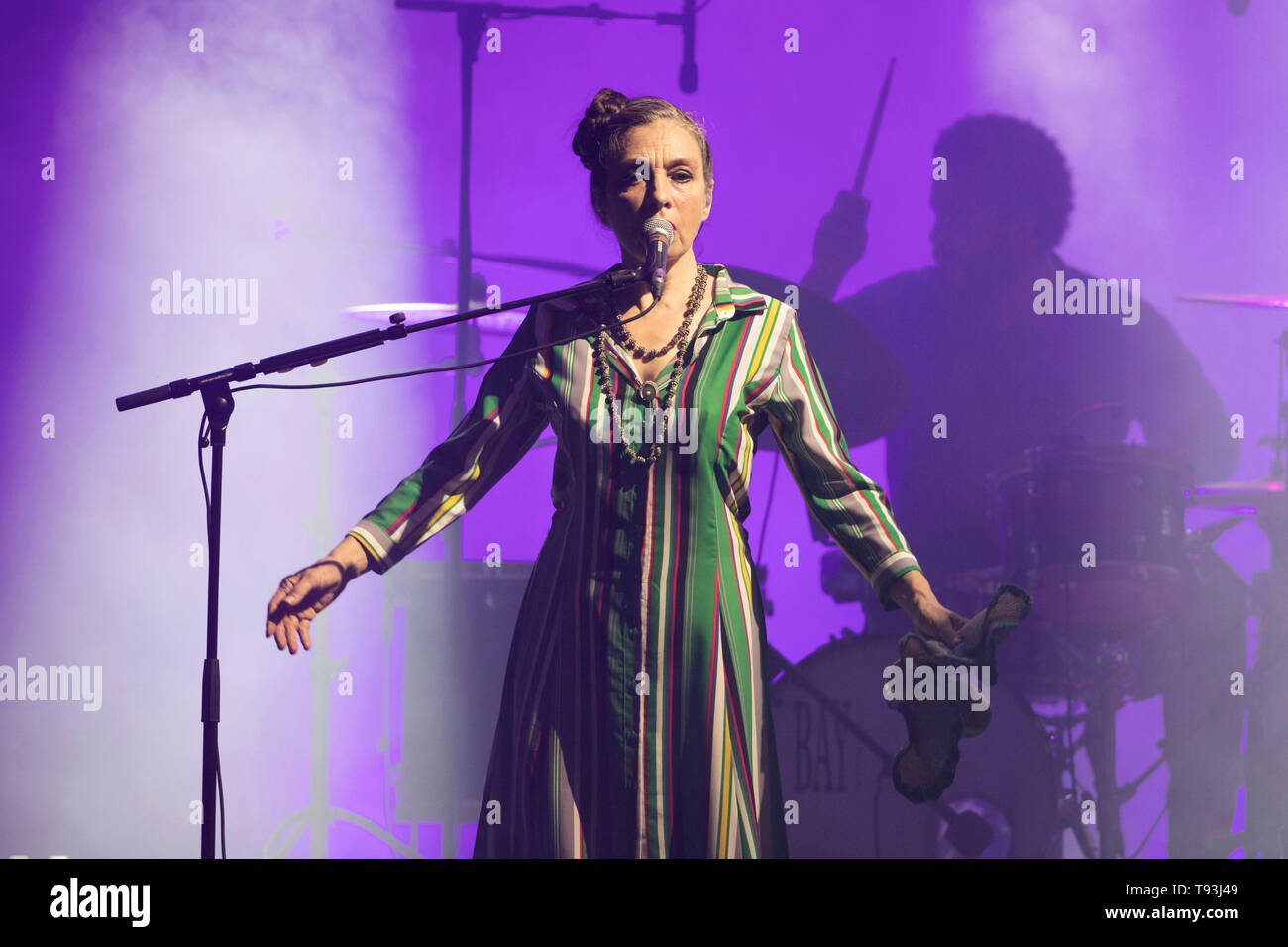 Catherine Ringer sur la scène du Festival Nuits Gitanes à Beaulieu-sur-Mer, sur 2018/07/28 *** *** légende locale Banque D'Images