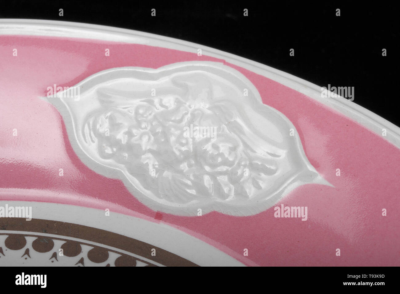 Portmeirion Nom de la plaque : plaque de Portmeirion Date : Event : adresse/lieu : Stoke-on-Trent Portmeirion Pottery a débuté en 1960 lorsque Susan créateur de poterie Banque D'Images