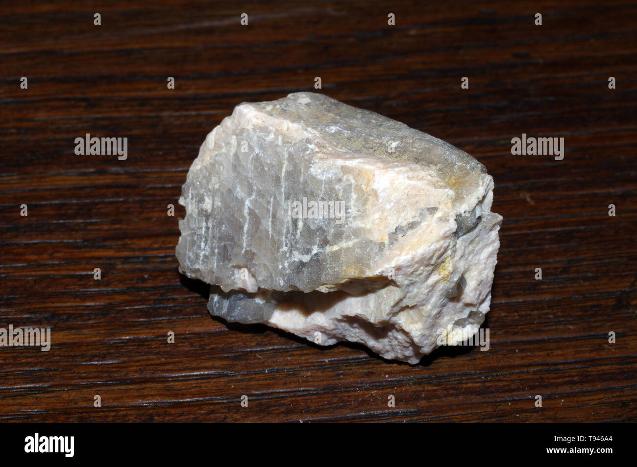 La pegmatite roche de Madagascar isolated close-up Banque D'Images