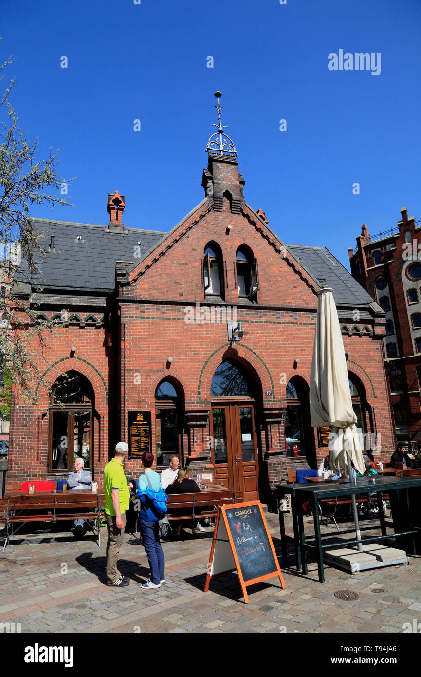 Cafe Fleetschlösschen à St.Annenplatz, Speicherstadt, Hambourg, Allemagne, Europe Banque D'Images