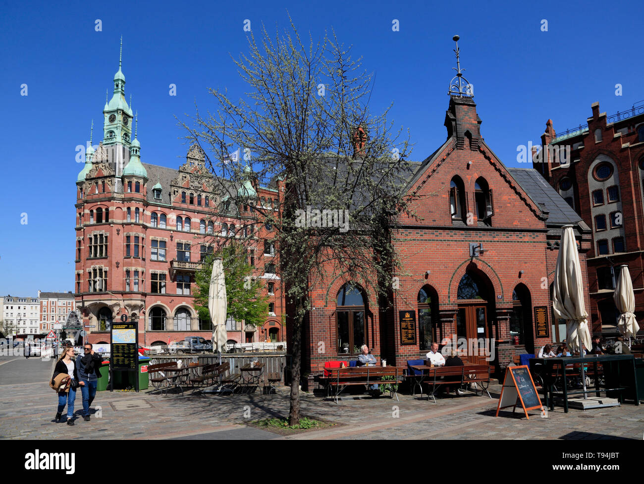 Cafe Fleetschlösschen à St.Annenplatz, Speicherstadt, Hambourg, Allemagne, Europe Banque D'Images