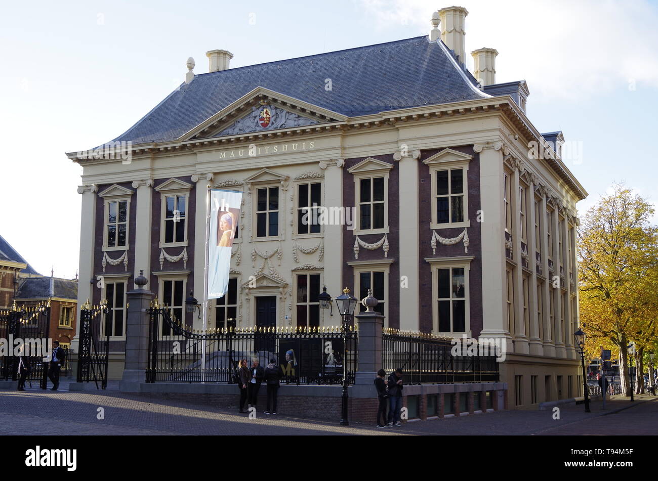 L'entrée avant de la Mauritshaus, à La Haye, qui abrite le Cabinet Royal néerlandais de peintures, surtout à partir de la soi-disant âge d'Or Banque D'Images