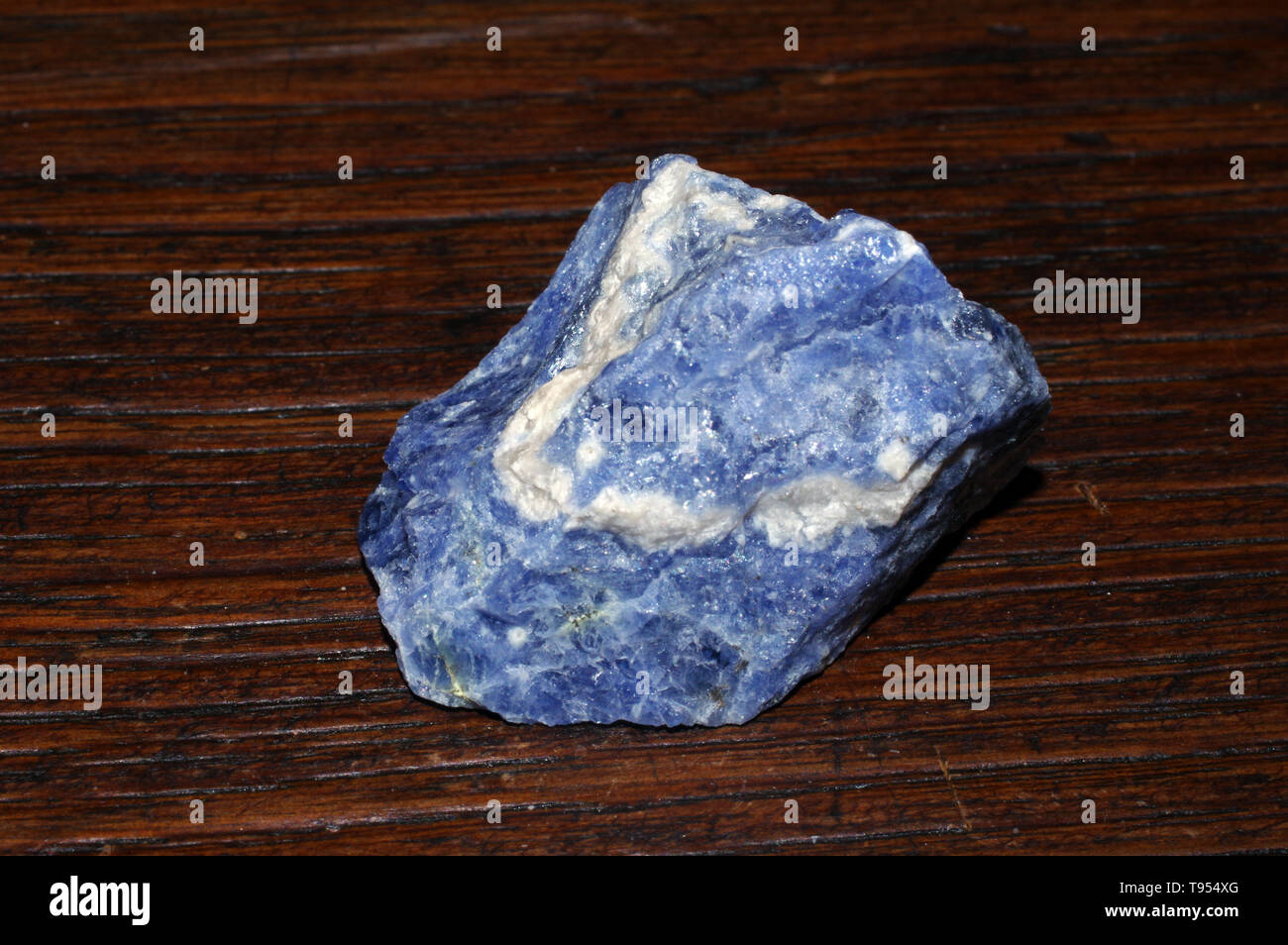 La Sodalite rock de l'Afrique du Sud isolée close-up Banque D'Images