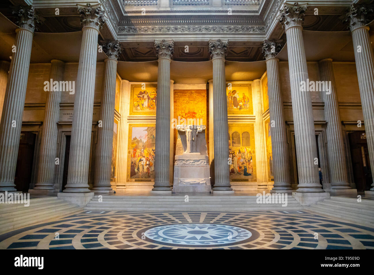 Paris, France - 24.04.2019 : Intérieur de Panthéon, dans le Quartier Latin à Paris, France Banque D'Images
