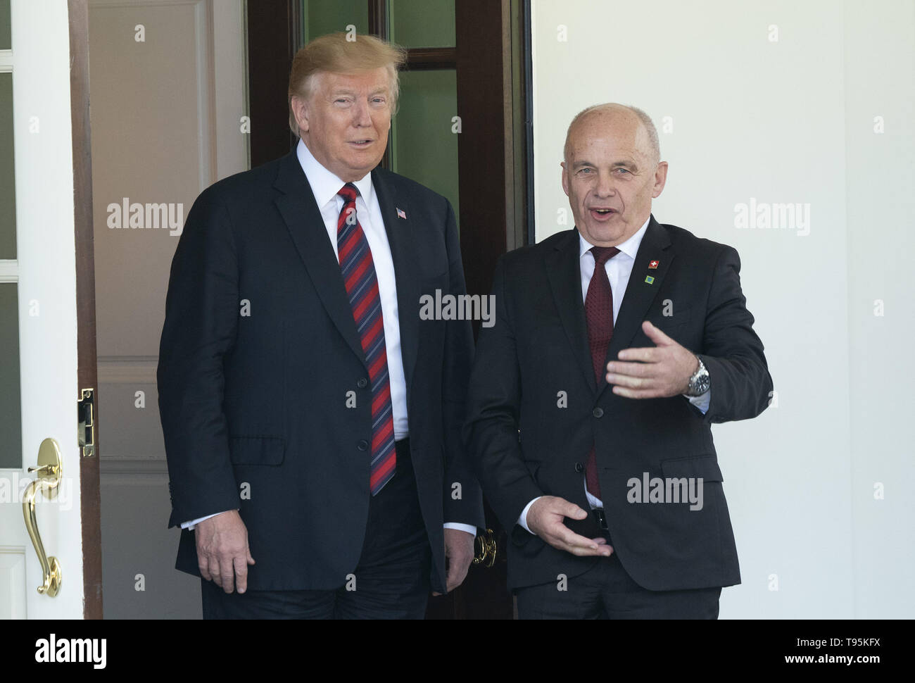 16 mai 2019 - Washington, District of Columbia, États-Unis - Le Président des Etats-Unis, Donald J. Trump accueille le président de la Confédération Ueli Maurer à son arrivée à la Maison Blanche à Washington, DC, le 16 mai 2019. h Crédit : Chris Kleponis / CNP (crédit Image : © Chris Kleponis/CNP via Zuma sur le fil) Banque D'Images