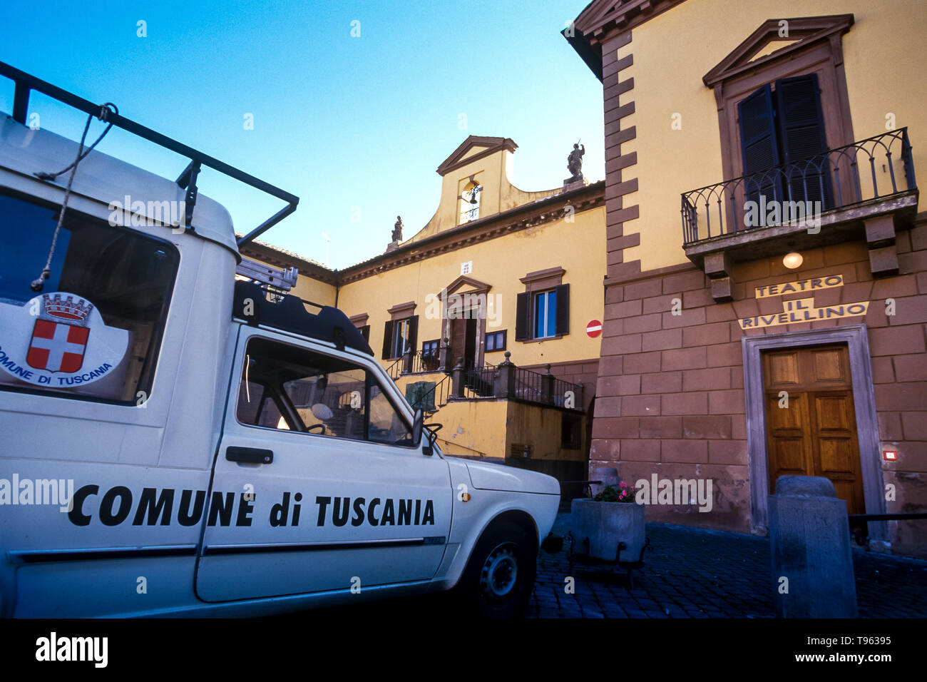 Nemi, une ville médiévale de la culture étrusque situé dans le centre de l'Italie à quelques kilomètres de la mer, le lac de Bolsena et de Viterbe, Latium, Italie Banque D'Images