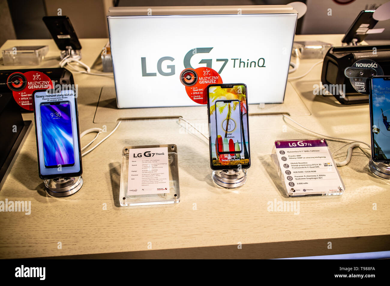 Nadarzyn, Pologne, 10 mai 2019 : G7 smartphone LG ThinQ, présentation LG G7 à LG ThinQ, stand d'exposition à Varsovie Electronics Show Banque D'Images