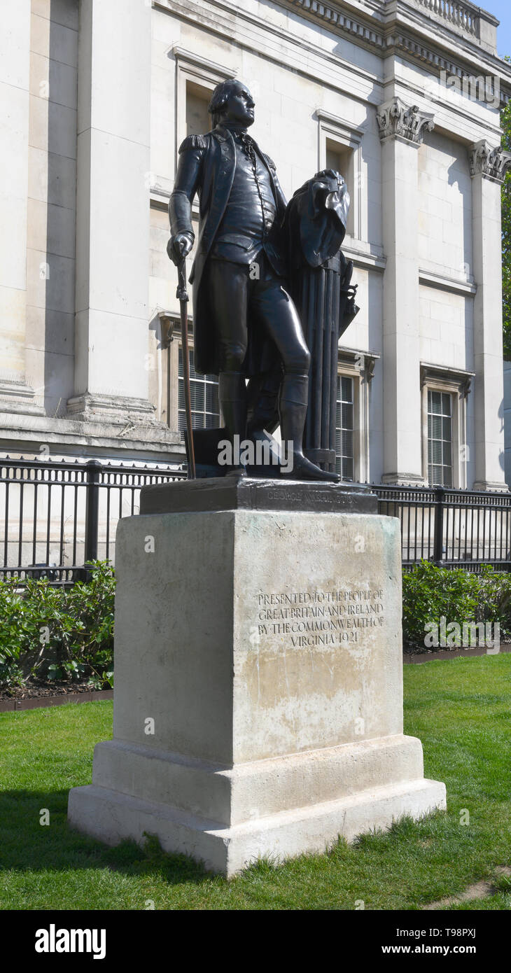 Statue de George Washington à l'extérieur de la National Gallery, Trafalgar Square, Londres, Angleterre, Royaume-Uni. Banque D'Images