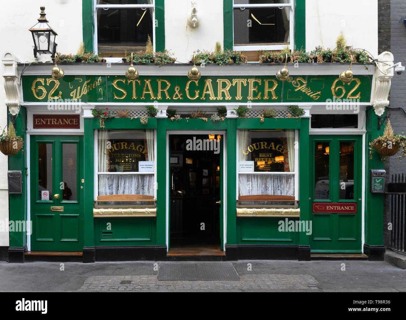 Star et porte-jarretelles public house, Pologne Street, Soho, Londres, Angleterre, Royaume-Uni. Banque D'Images