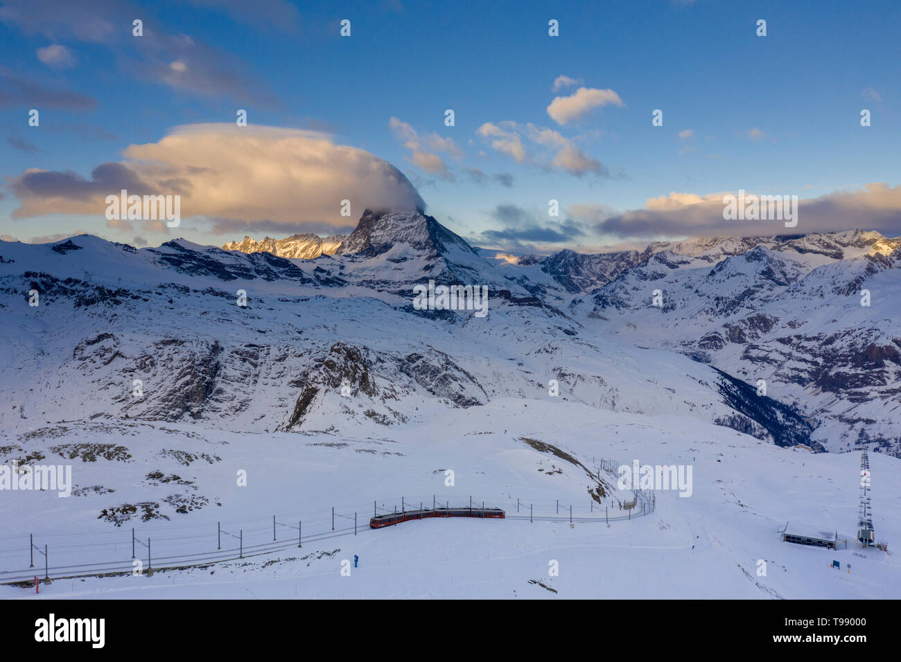 Sur le chemin de fer du Gornergrat Matterhorn, Zermatt, Suisse Banque D'Images