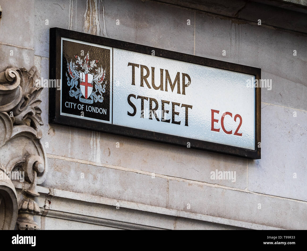 Trump Street EC2 dans la ville de Londres quartier financier. Datant du début C18e, rue d'atout que l'on croit être le domicile de trompette les décideurs ; Banque D'Images