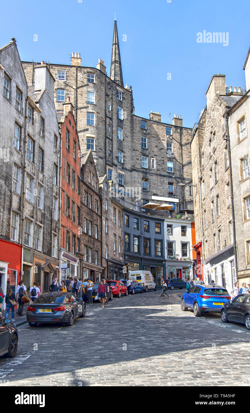 Colorful rue Victoria à Edimbourg en Ecosse Banque D'Images