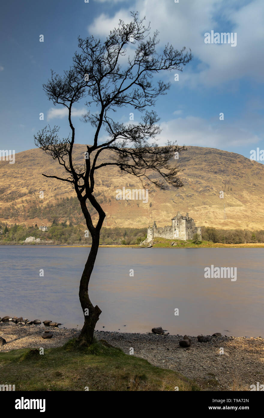 Le Château de Kilchurn à Loch Awe dans les Highlands d'Ecosse Banque D'Images