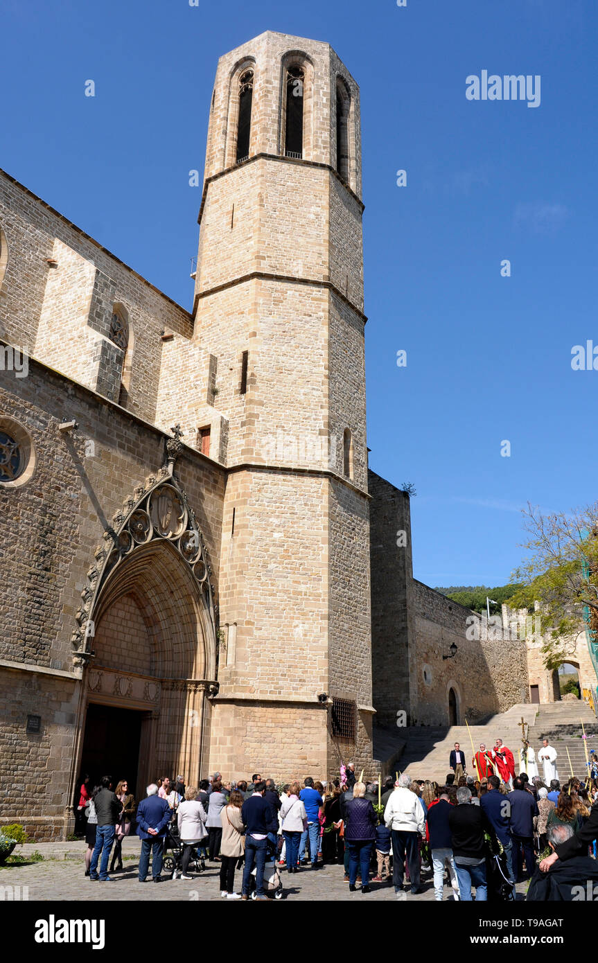 Masse de Pâques à l'extérieur du monastère de Pedralbes Banque D'Images