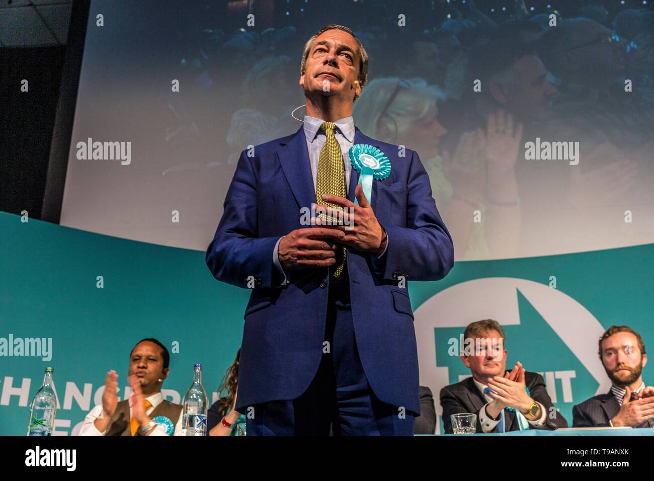 Edinburgh, Royaume-Uni. 17 mai, 2019. La partie Brexit est titulaire d'un rassemblement à la Halle au Blé à Édimbourg est allé(e) à par le chef du parti Crédit Nigel Farage : Riche de Dyson/Alamy Live News Banque D'Images