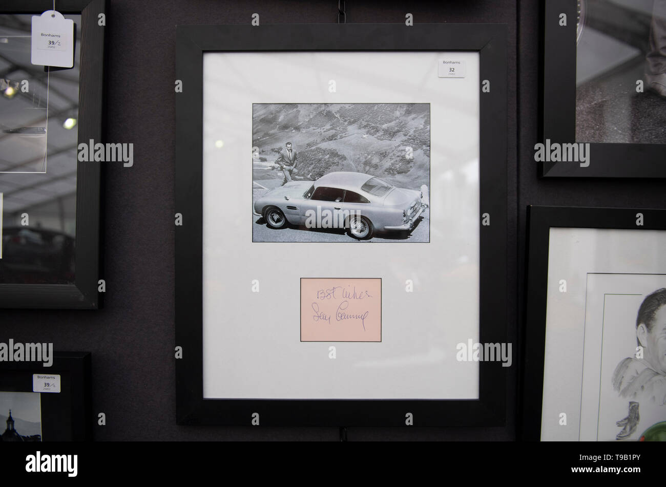 Le Wormsley Estate, Saunderton, UK. 18 mai 2019. 20e anniversaire édition de Bonhams vente annuelle dédiée à Aston Martin et Lagonda a lieu le 19 mai 2019. Image : Photo de Sean Connery avec Aston Martin DB5 dans le col de la Furka. Credit : Malcolm Park/Alamy Live News. Banque D'Images