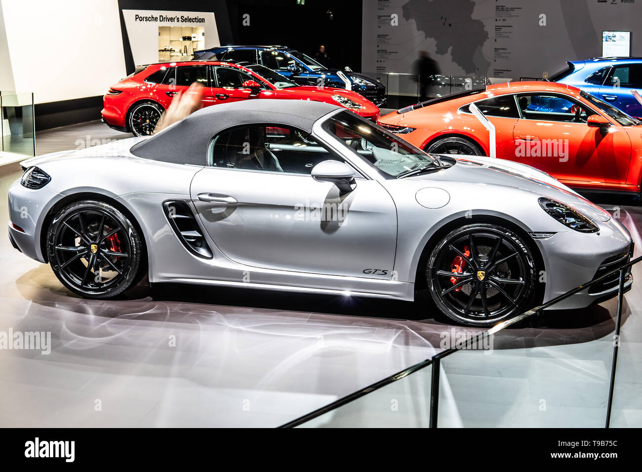 Bruxelles, Belgique, Mai 17, 2019 : argent métallique 718 Porsche Boxster GTS à Bruxelles Salon de l'automobile, voiture de sport construite par Porsche Cabrio Banque D'Images