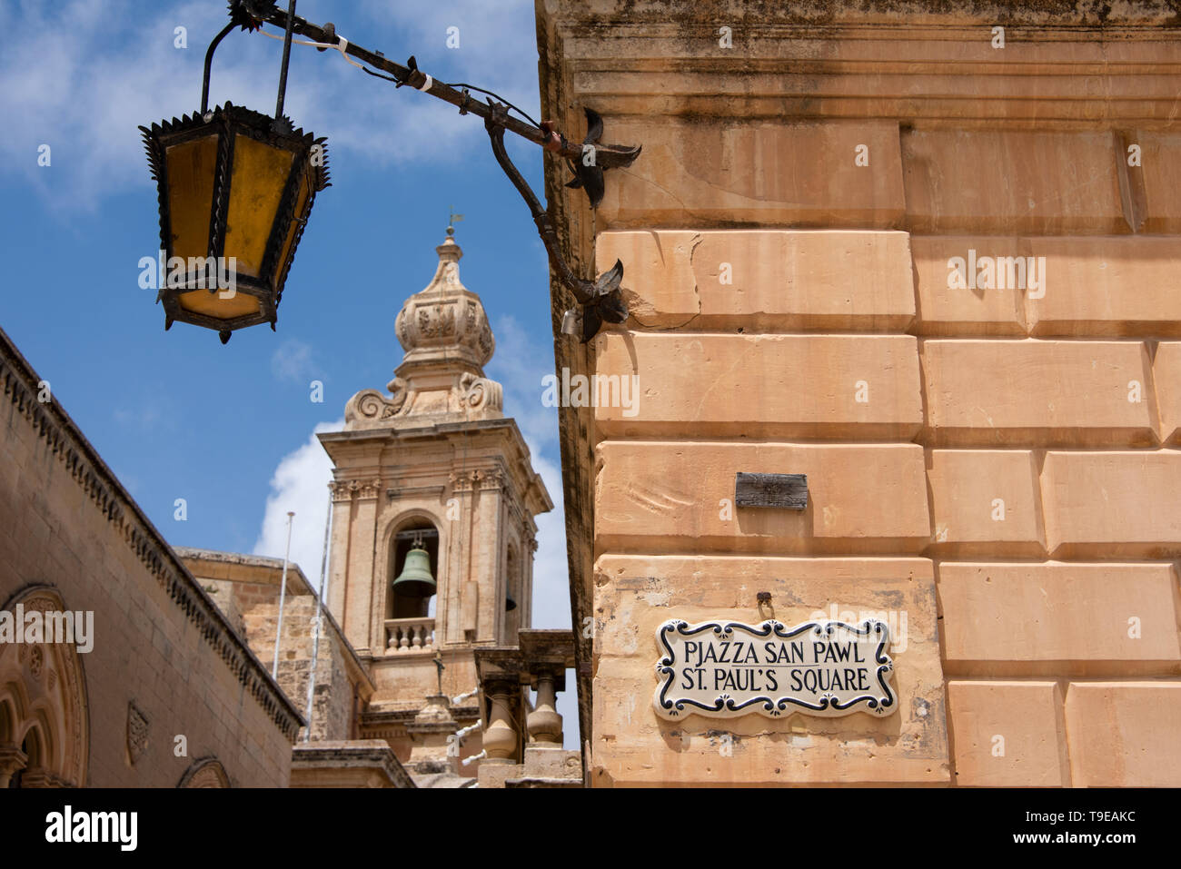 L'Europe, Malte, Mdina. La place historique de Saint Paul (aka Pjazza San Pawl) Banque D'Images