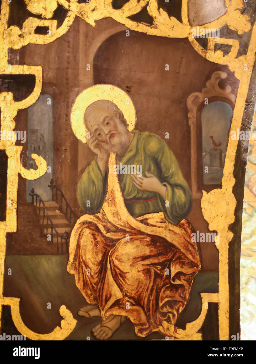 Fresque grecque orthodoxe dans l'église du Saint-Sépulcre à Jérusalem, illustrant le refus et le repentir de Saint Pierre, avec le coq qui chantent en t Banque D'Images