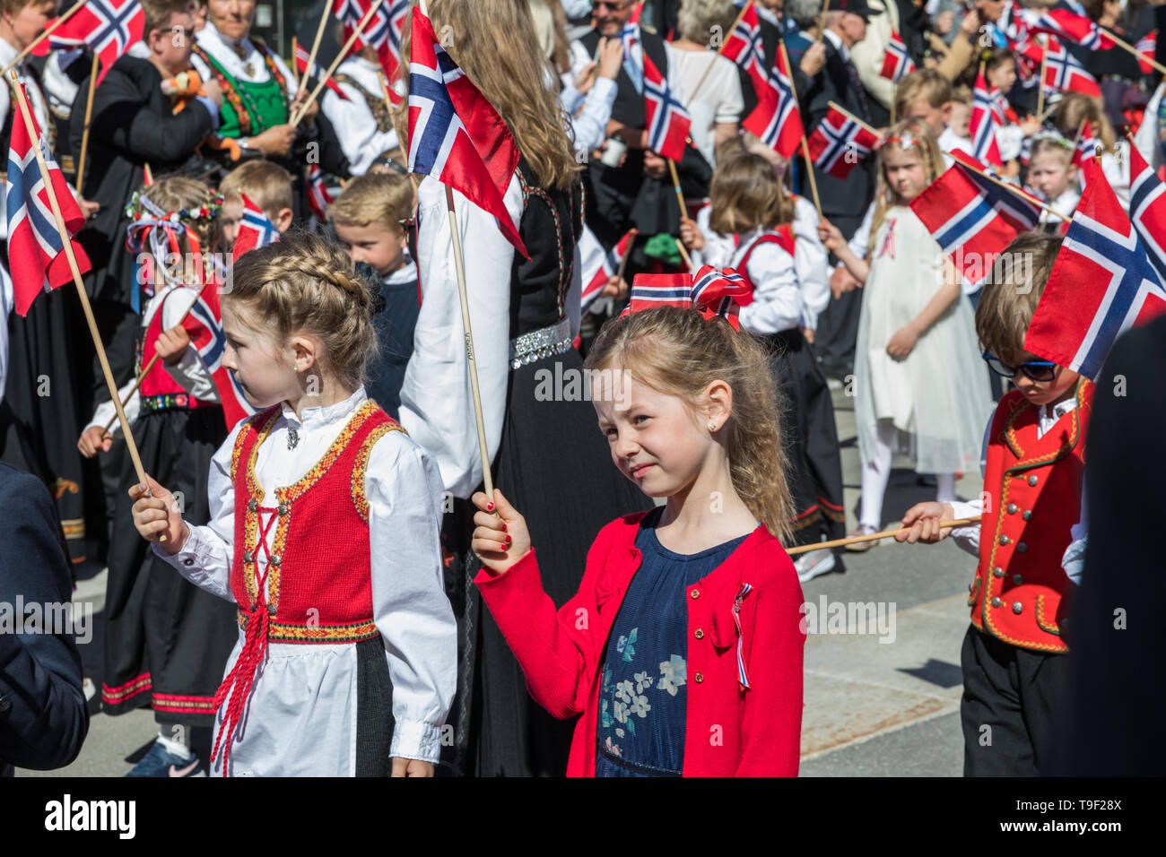 17 mai Jour de la Constitution norvégienne à Sandefjord célébrations Banque D'Images