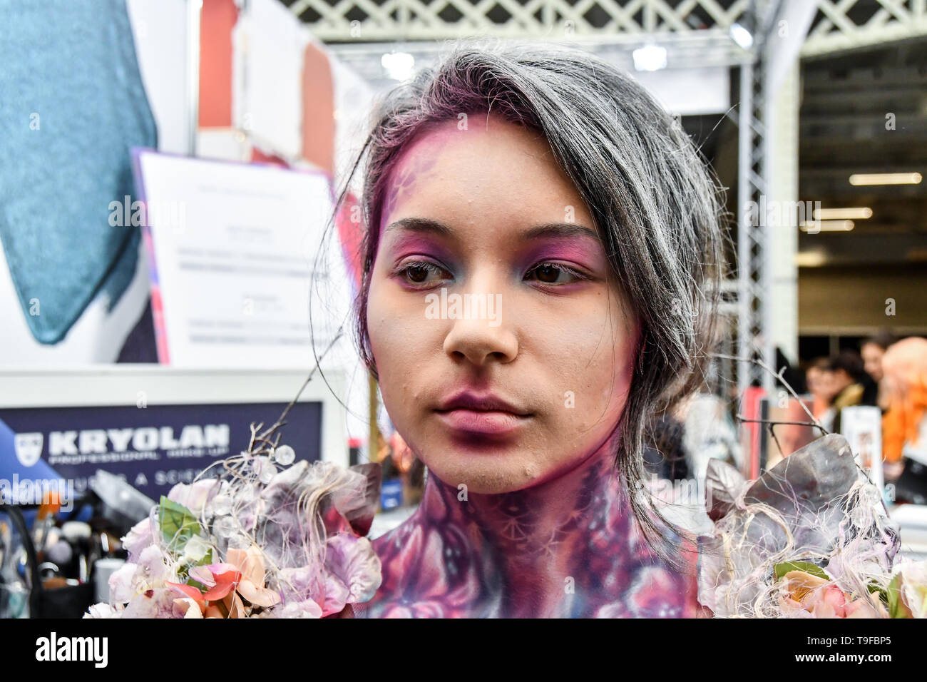 Londres, Royaume-Uni. 18 mai, 2019. Des exposants et des maquilleurs du monde entier à l'IMATS démo le 18 mai 2019, Londres, Royaume-Uni. Credit Photo : Alamy/Capital Live News Banque D'Images