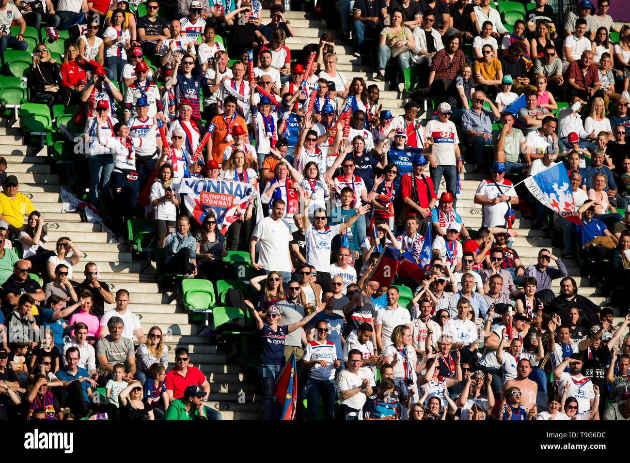 Les fans de Lyon soutenir leur équipe Banque D'Images