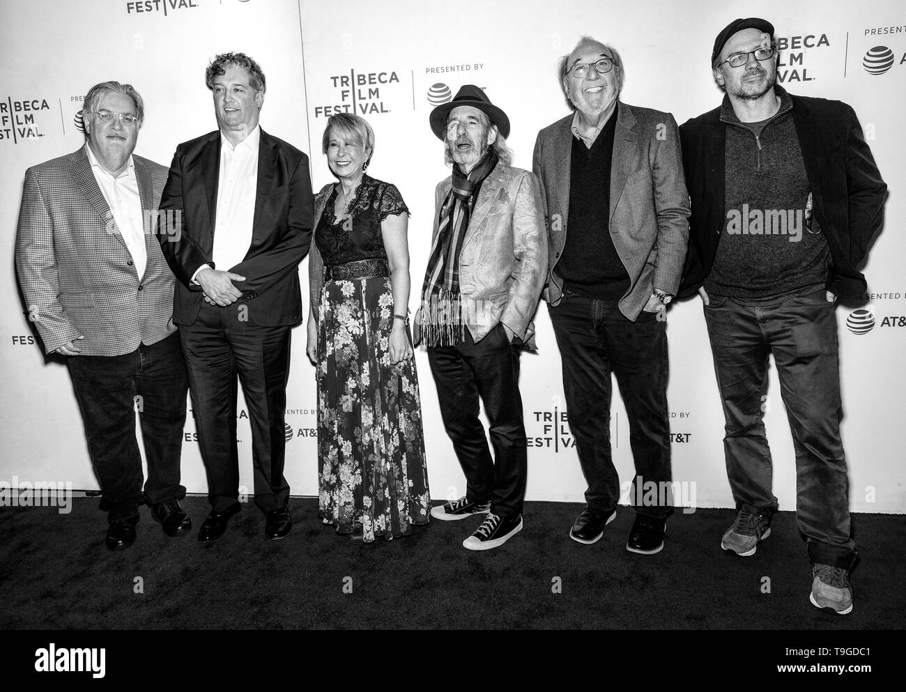 New York, NY - 28 Avril 2019 : Matt Groening, Al Jean, Yeardley Smith, Harry Shearer, James L Brooks et Matt Selman assister à 'The Simpsons' 30e Annive Banque D'Images