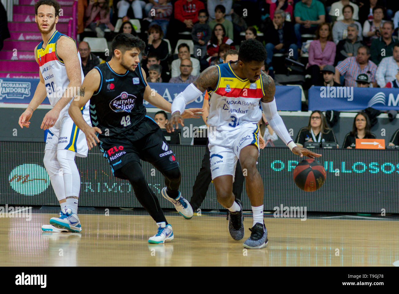 Andorre-la-Vieille, Andorre joueurs en action au Liga ACB Endesa match entre Mora Banc Andorra BC et CB Breogan , score final 91 - 87, le 18 mai 2019 Banque D'Images