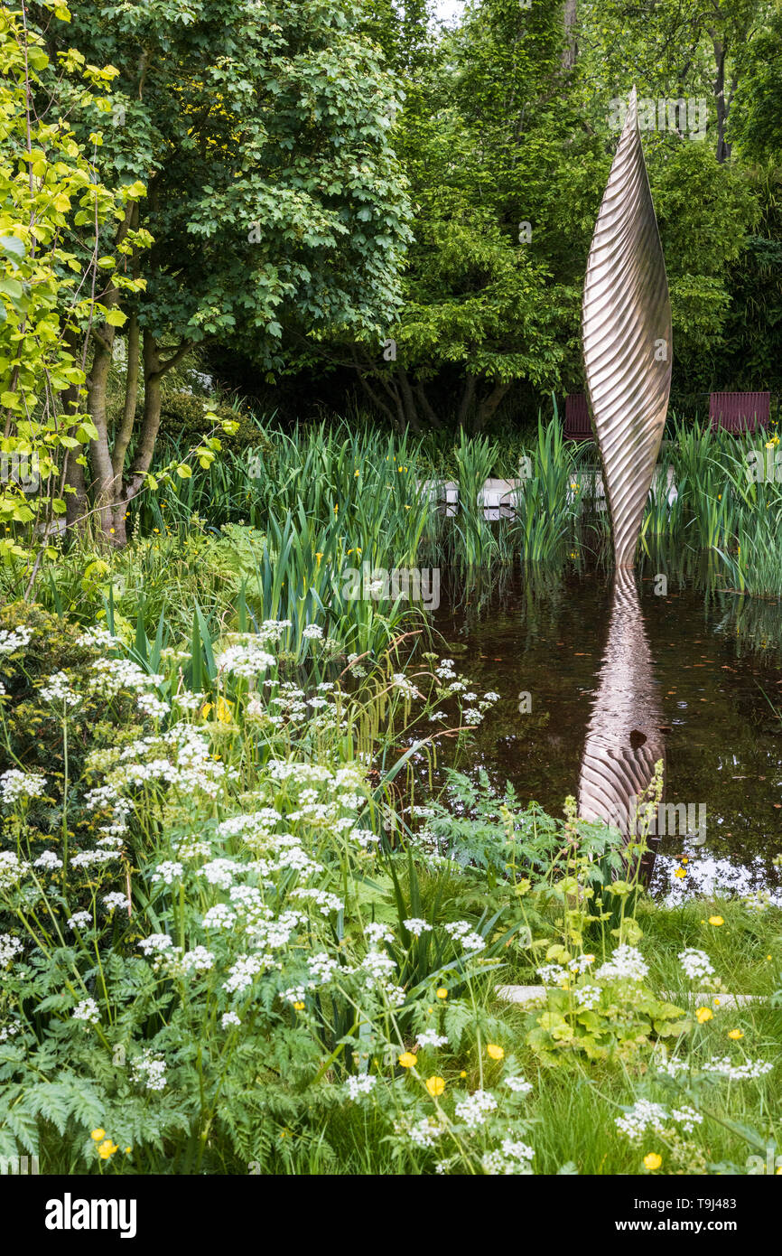 Londres, Royaume-Uni. 19 mai 2019. L'Savills et David Harber, Jardin Jardin afficher au 2019 RHS Chelsea Flower Show. Photo : Bettina Strenske/Alamy Live News Banque D'Images