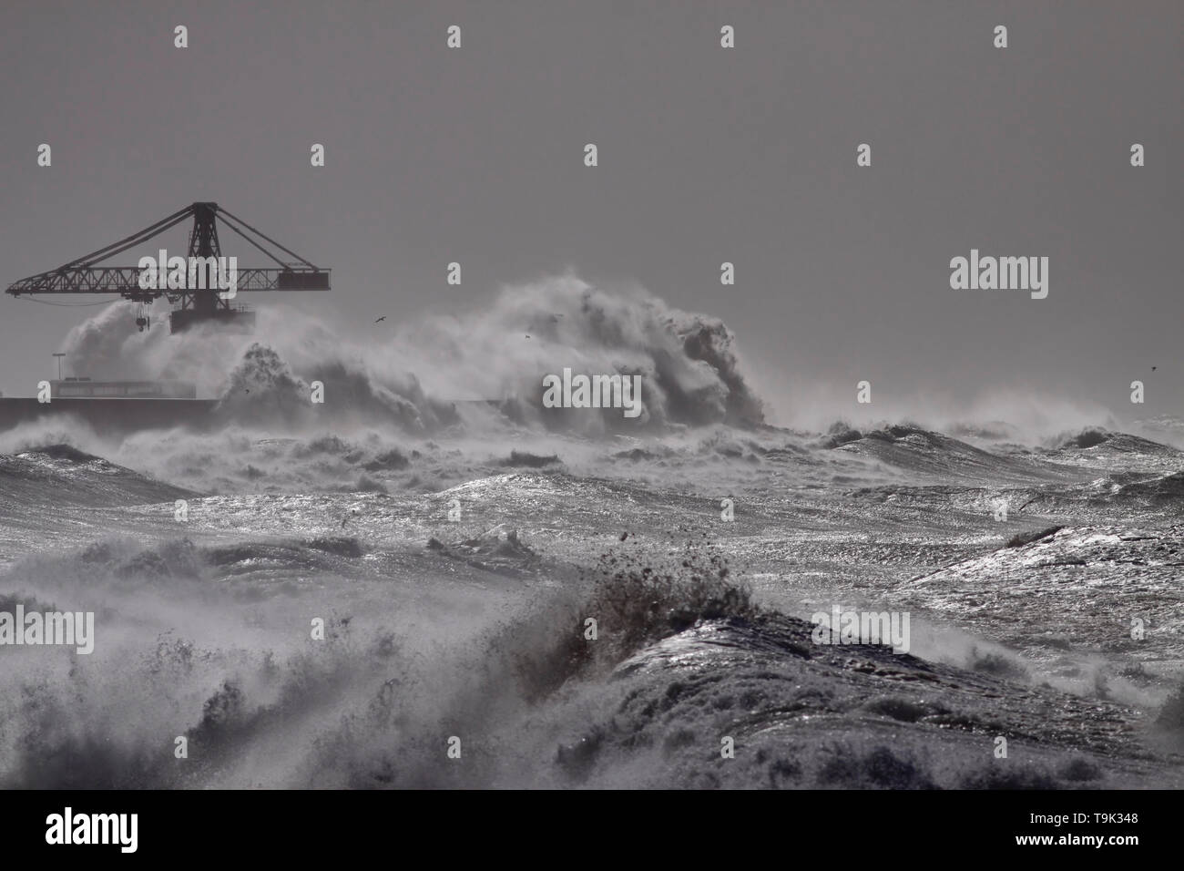 Le Port de Leixoes, nord du Portugal, sous forte tempête Banque D'Images