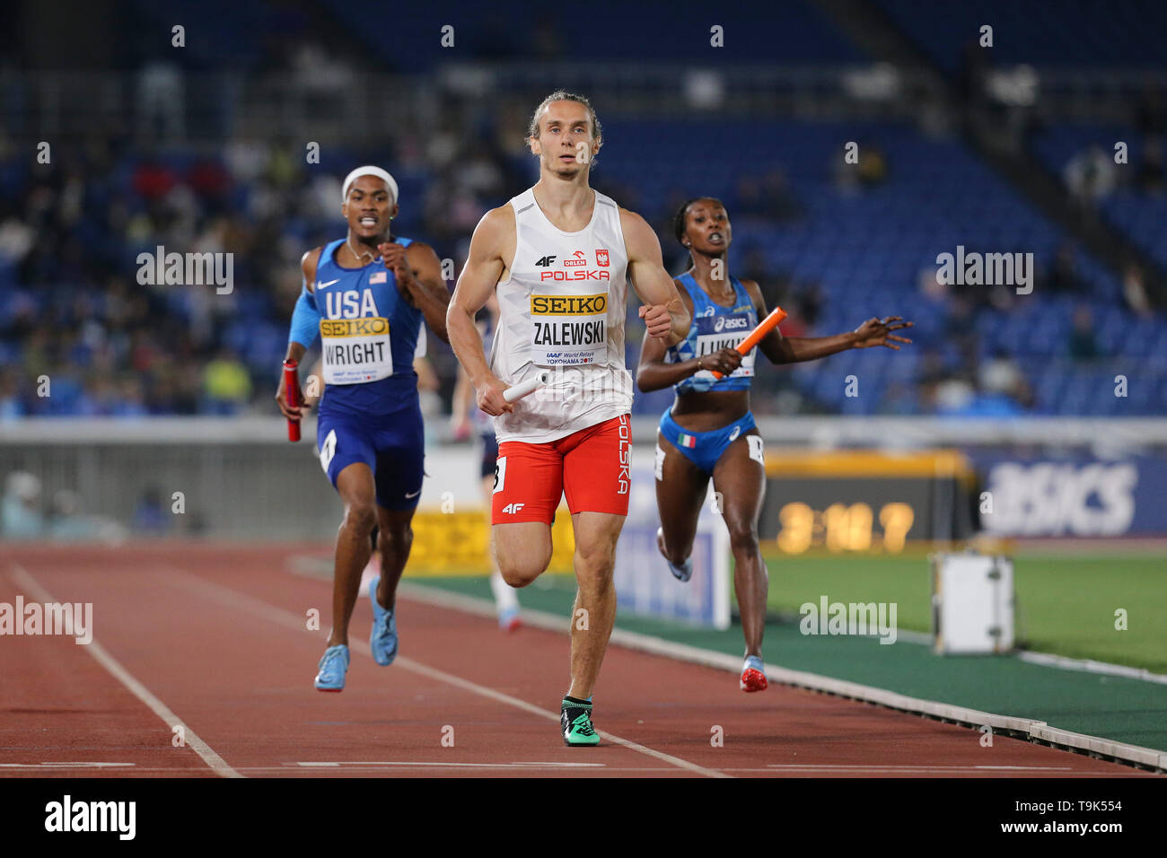 YOKOHAMA, Japon - 10 MAI : Karol Zalewski de Pologne dans le 4x400m relais au cours de la journée 1 2019 championnats du monde Championnats du relais au Nissan Stadium le samedi 11 mai 2019 à Yokohama, au Japon. (Photo de Roger Sedres pour l'IAAF) Banque D'Images