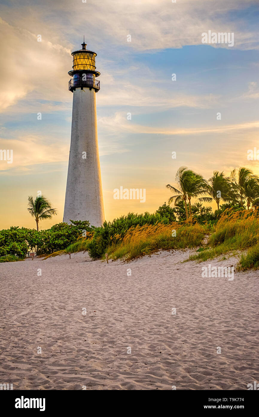 Le phare de Cape Florida et lanterne en parc national Bill Baggs ,en Floride Banque D'Images