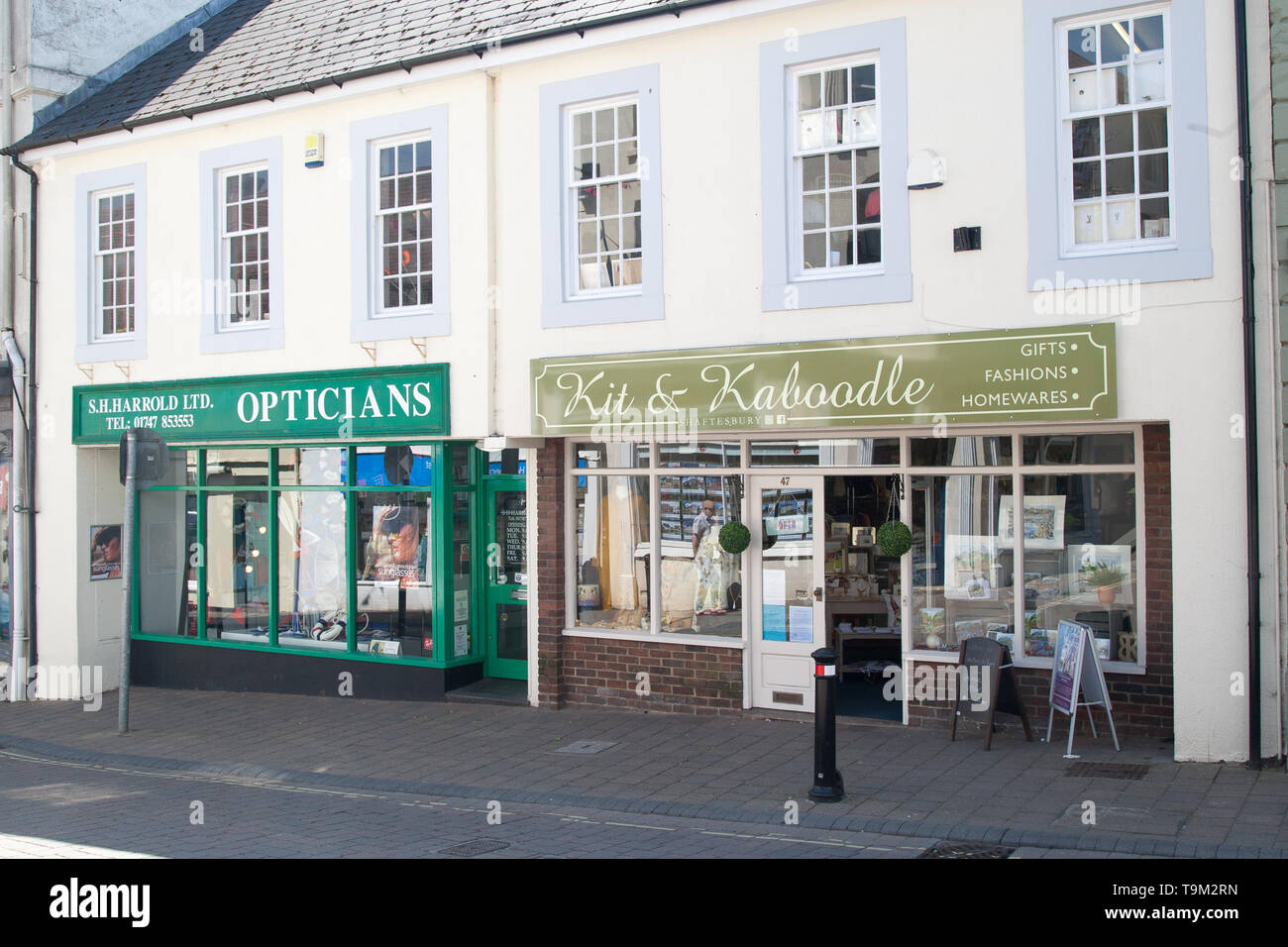Le centre-ville de Shaftesbury High Street Banque D'Images