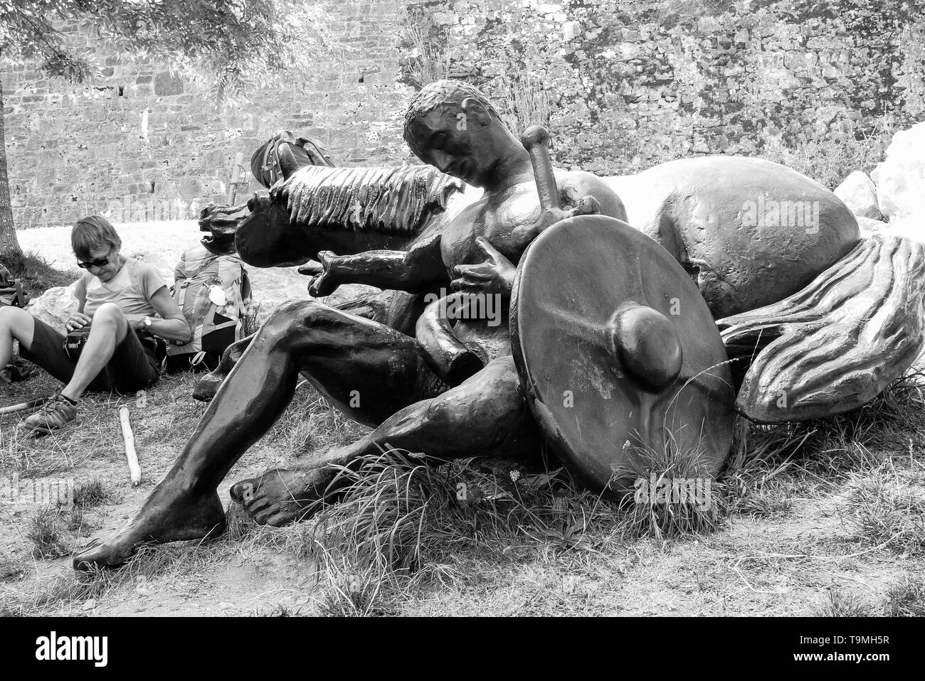 Statue de Roland, Roncevaux, Pyrénées-Atlantiques, France Banque D'Images