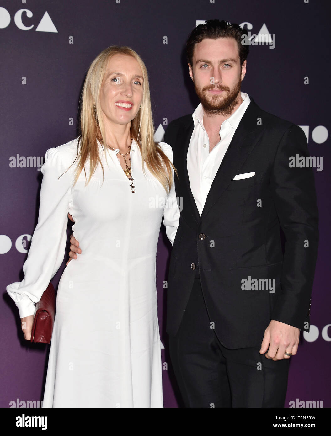 LOS ANGELES, CA - le 18 mai : Sam Taylor-Johnson (L) et Aaron Taylor-Johnson assister à la MOCA 2019 Prestations au Geffen Contemporary à MOCA le 18 mai 2019 à Los Angeles, Californie. Banque D'Images