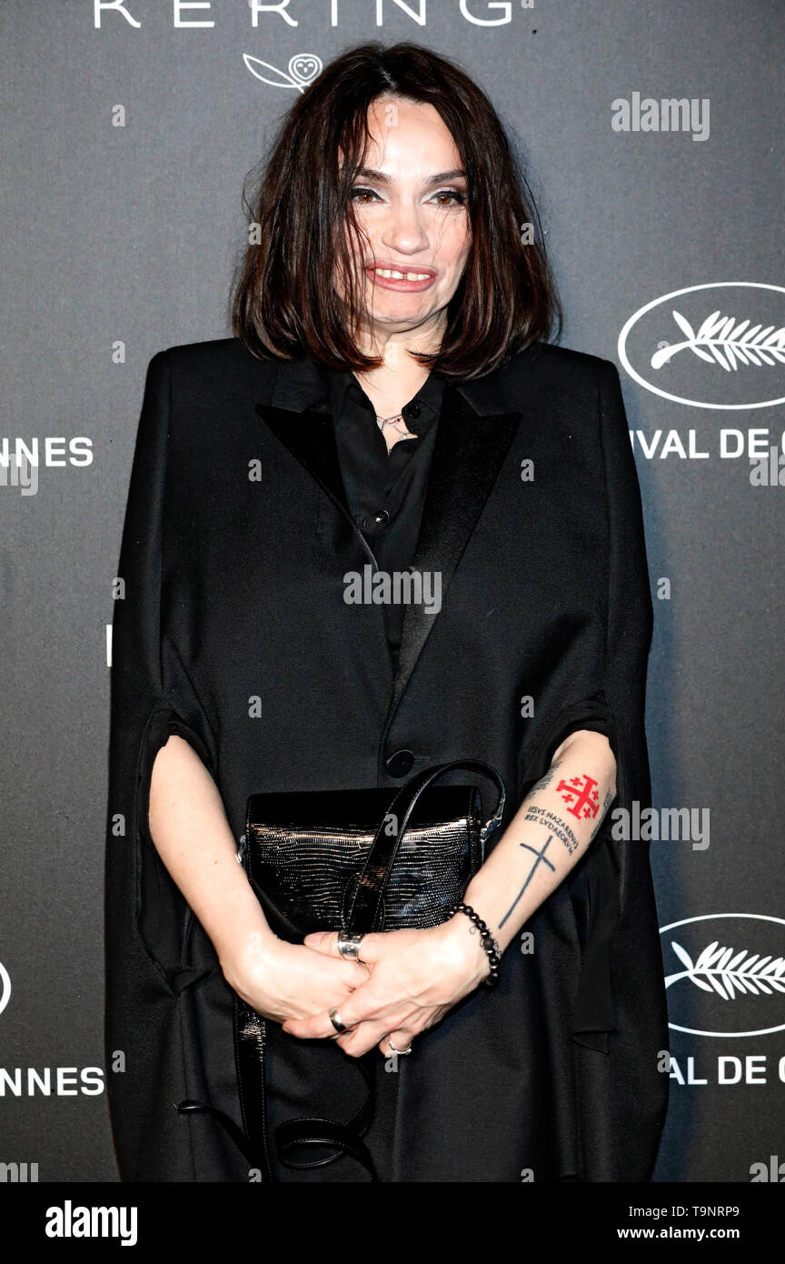 Beatrice Dalle au Festival du Film de Cannes et Kering Dîner officiel