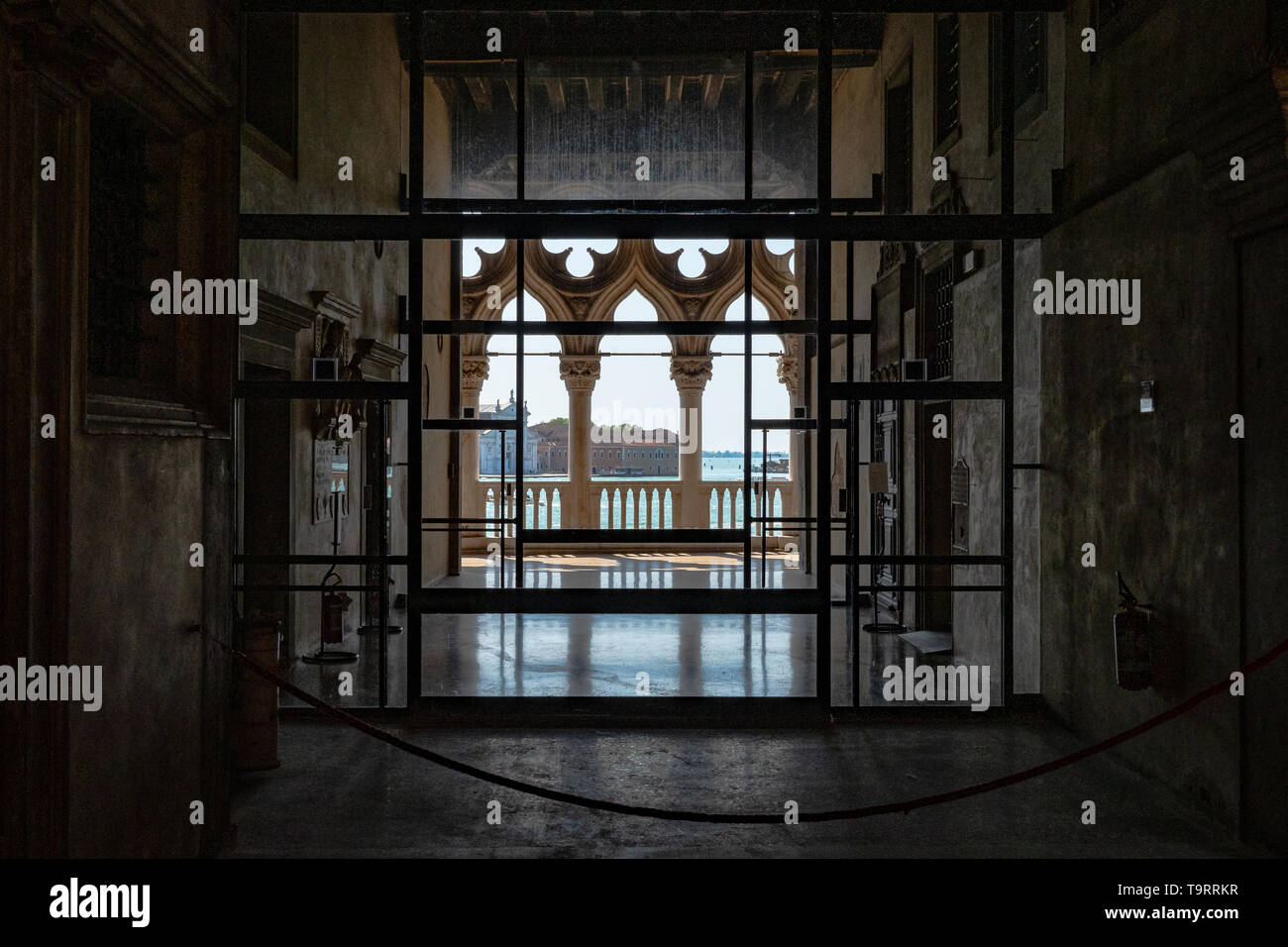 Venise, Italie - 18 avril 2019 Vue de Venise depuis l'intérieur du Palais des Doges par jour Banque D'Images