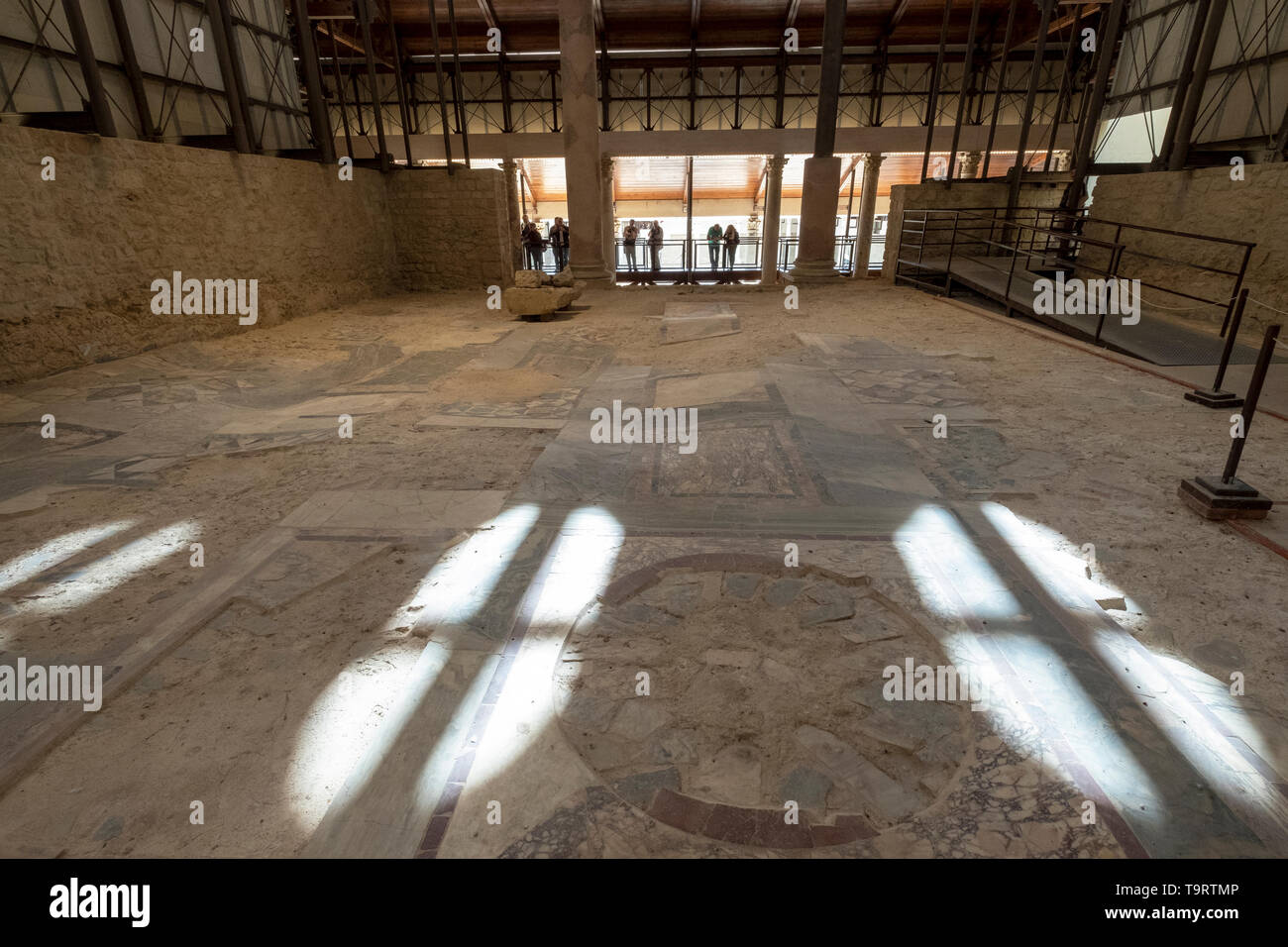 La basilique de la Villa romaine (Villa Romana del Casale), Piazza Armerina, Sicile, Italie. Banque D'Images
