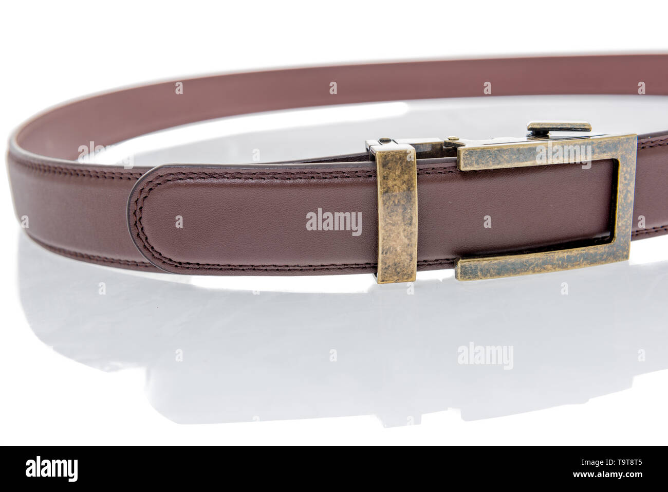 Une ceinture sans trous de ceinture et système à cliquet réglable mico  utilise pour maintenir la boucle en place Photo Stock - Alamy