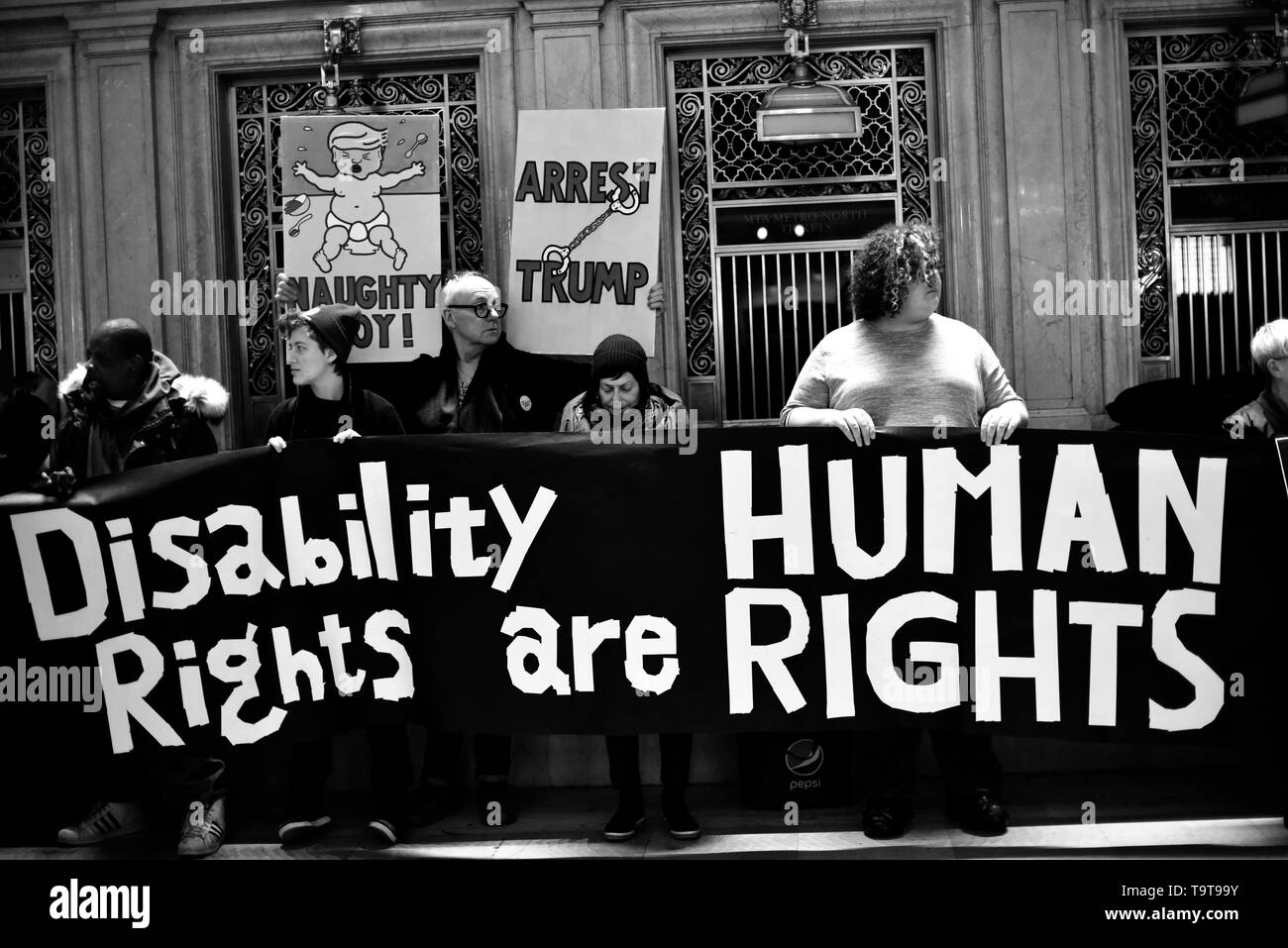 Les droits de l'homme manifestant Stations Central New York Banque D'Images