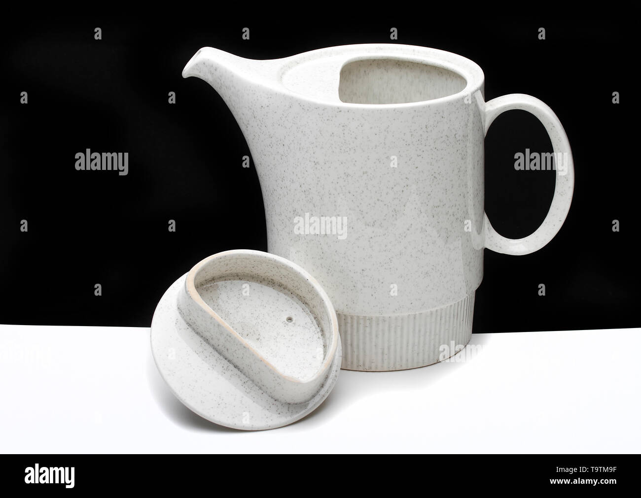 Poole 'Parkstone' Théière Nom : Poole 'Théière' Parkstone Date : Event : adresse/lieu : Sandyford, Stoke-on-Trent Poole poterie La poterie est une marque, bas Banque D'Images